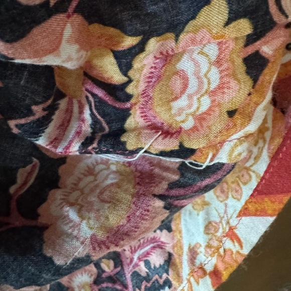 Lolita Sleeveless Blouse - Picture 6 of 9